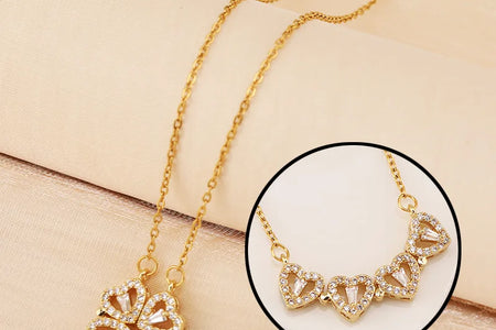 Rose Gift Box Four -Leaf Grass Necklace Heart Necklace Cute Four Leaf Clover Necklace Dainty Gold Necklaces Gifts for Girlfriend